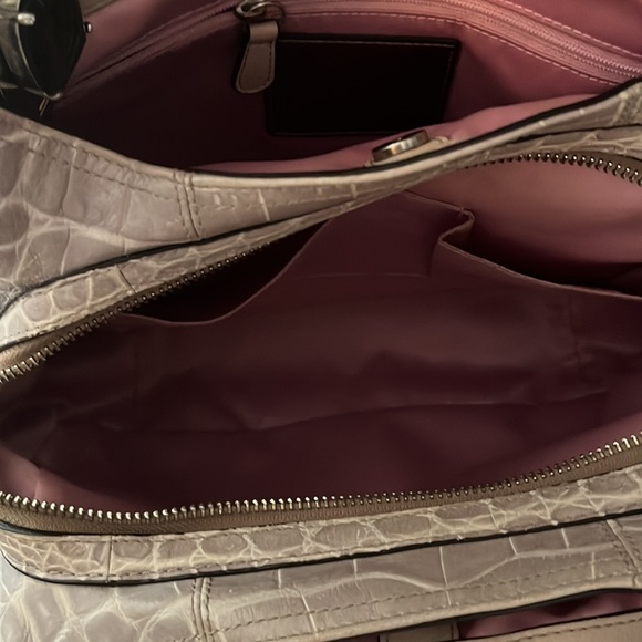 Coach light grey croc leather bag - Picture 6 of 8